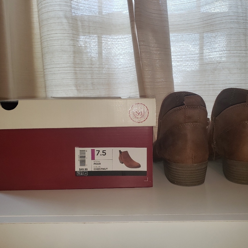 Brown Booties - Picture 11 of 11